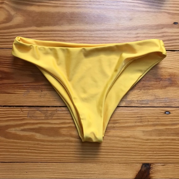 Shein Yellow Bikini, EUC, XS/S - Picture 3 of 12